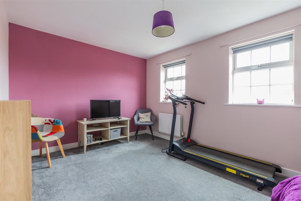 Property photo 2 of 29 42 (2 Of 29).Jpg