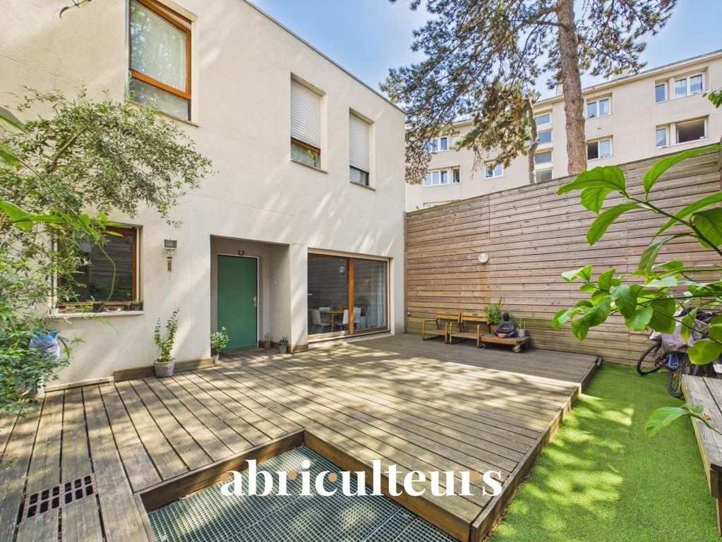 Property photo 1 of 23 Duplex House 90m2 With Large Terrace 36m2 For Sale In Paris 20th Arrondissement