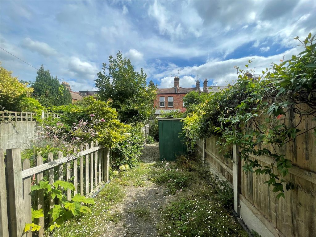 Property photo 2 of 7 Picture No. 16