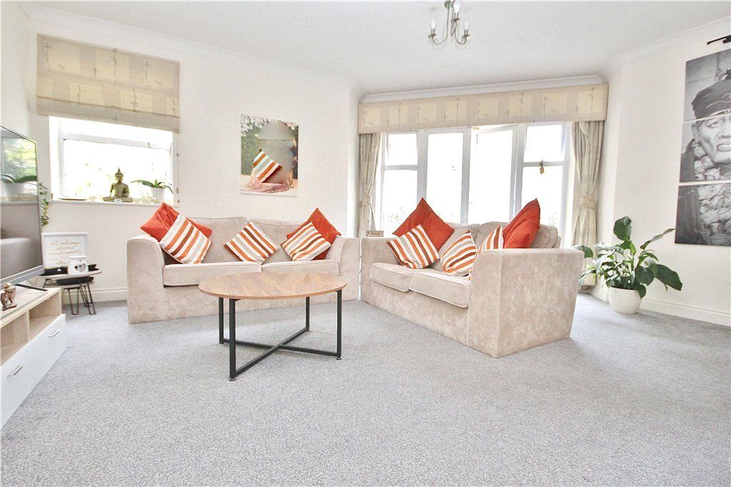 Property photo 2 of 8 Reception Room