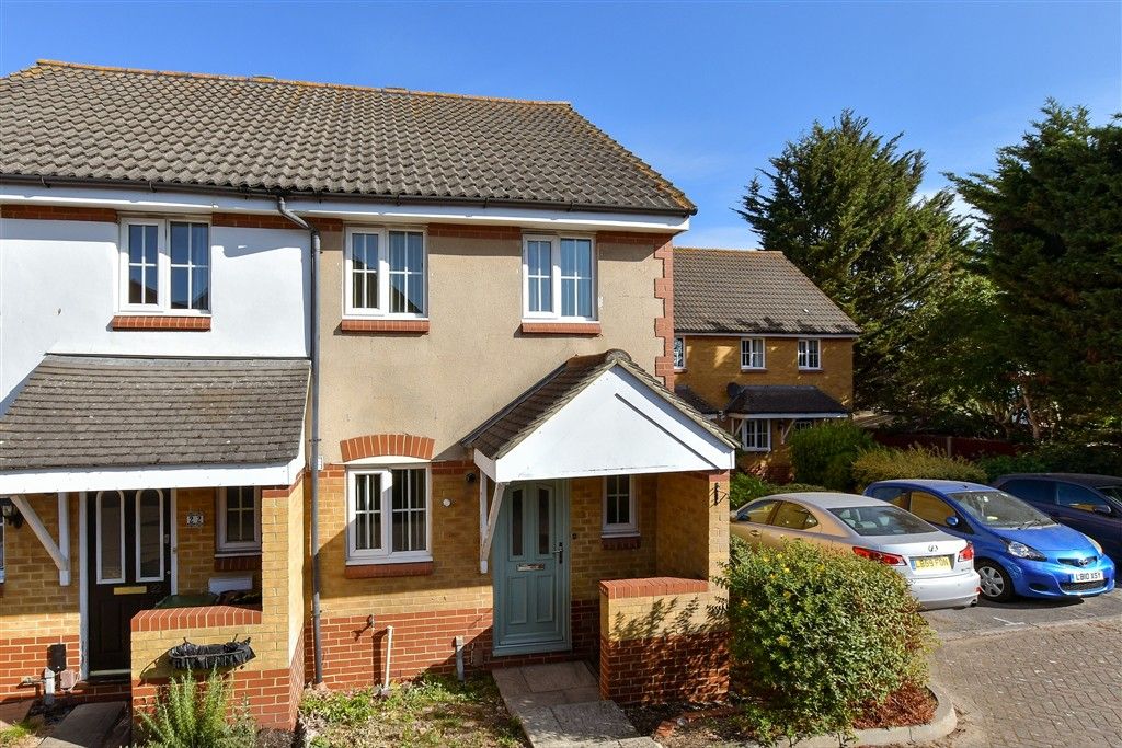 Property photo 1 of 17 External (Brochure)