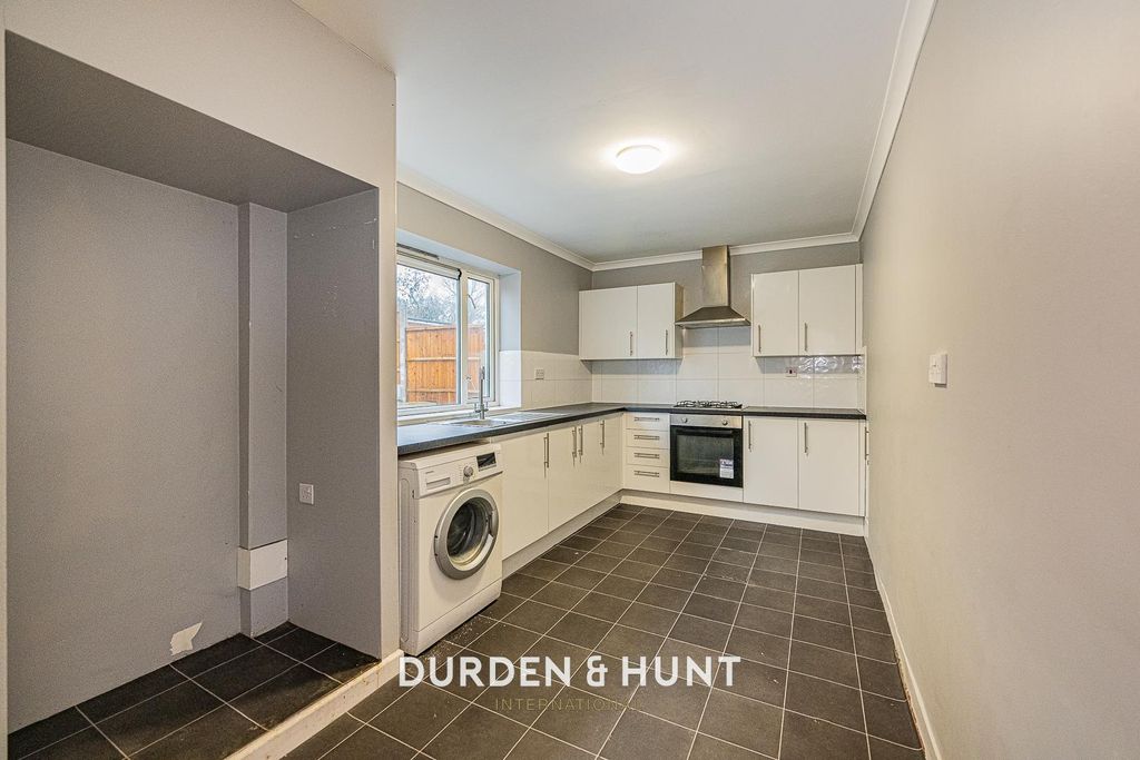 Property photo 3 of 13 Brocket-14.Jpg