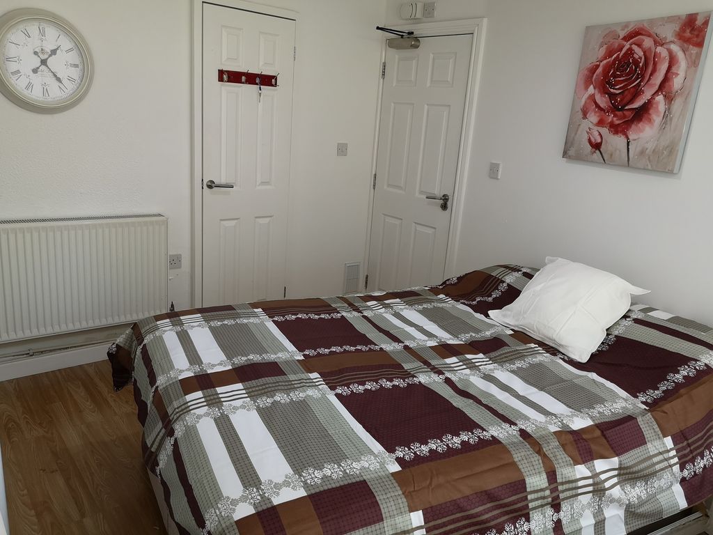 Property photo 1 of 4
