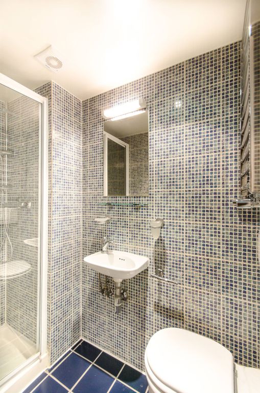 Property photo 3 of 4