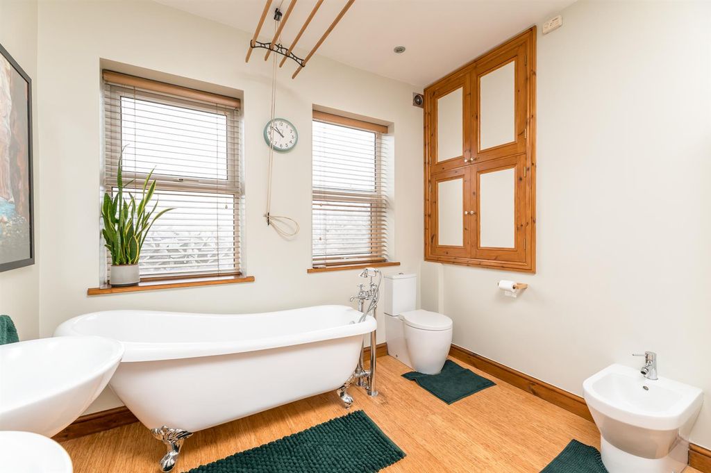 Additional image 16 of 3 bed terraced house for saleBank Parade, Otley LS21