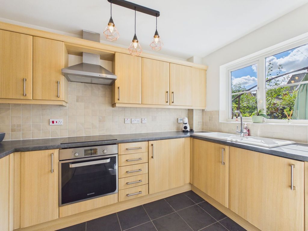 Property photo 2 of 13