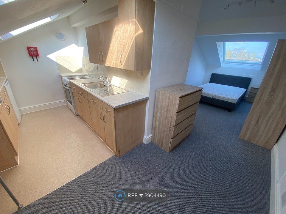 Property photo 3 of 7
