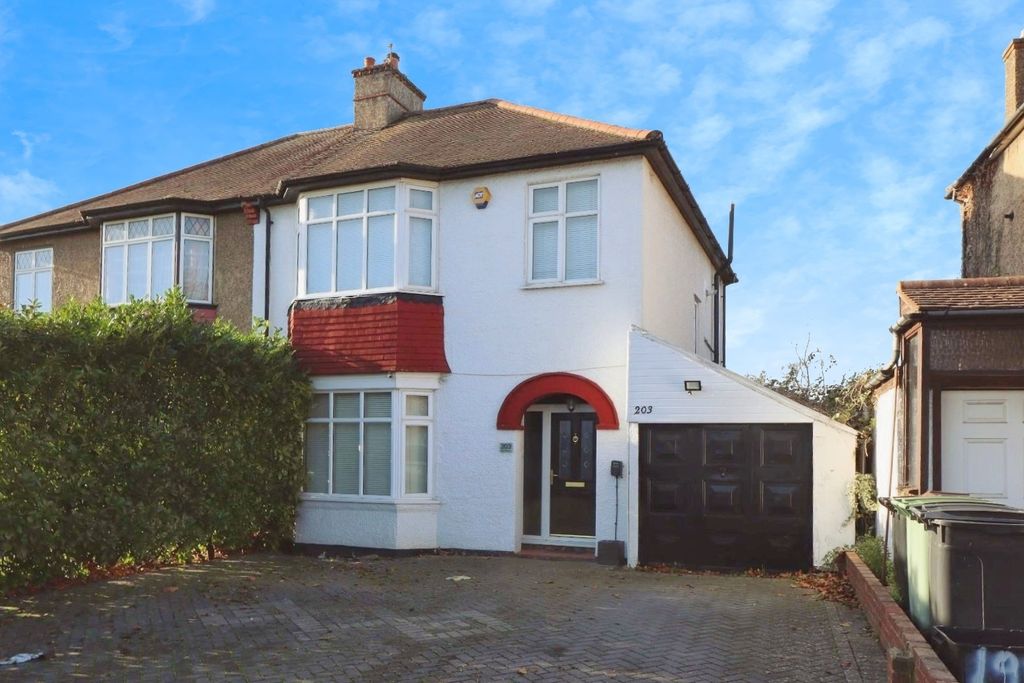 Property photo 1 of 16 Pbox-Img.Jpg