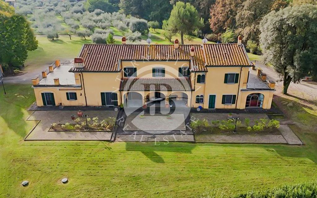 Property photo 1 of 38