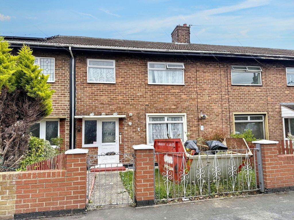 Property photo 1 of 18