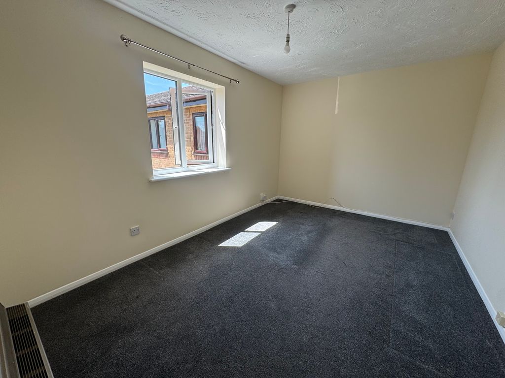Property photo 2 of 3 Bedroom 1