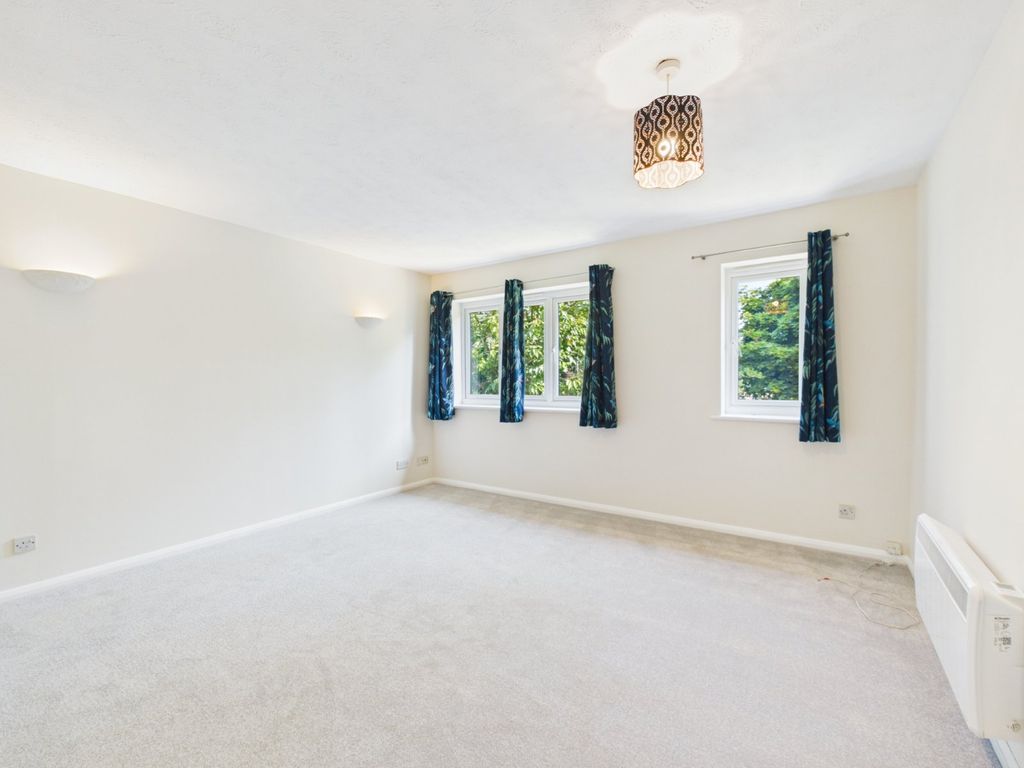 Property photo 2 of 8 Picture No. 02