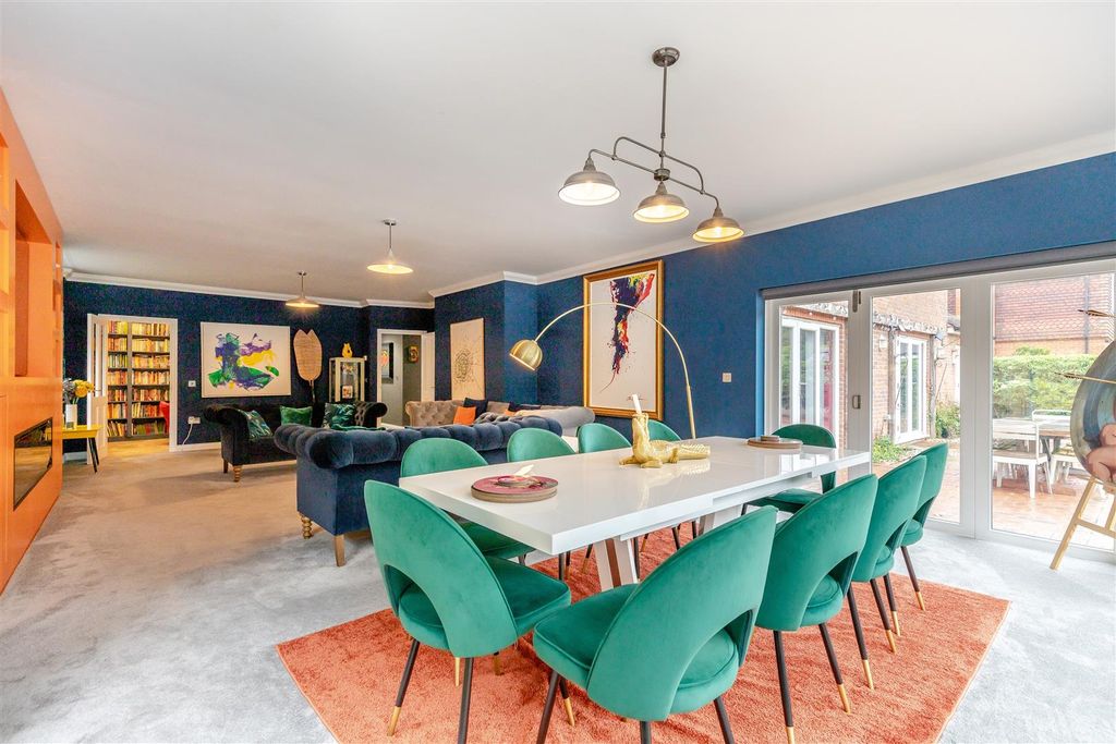 Property photo 3 of 35 8651198-Interior46.Jpg