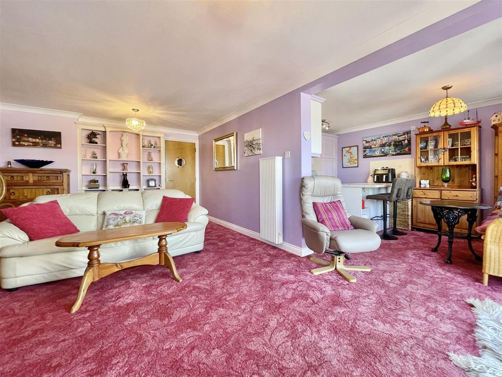 Property photo 2 of 19 Img_5562.Jpeg