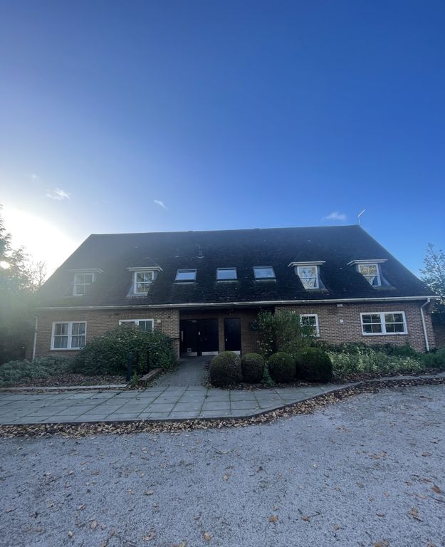 Property photo 1 of 7