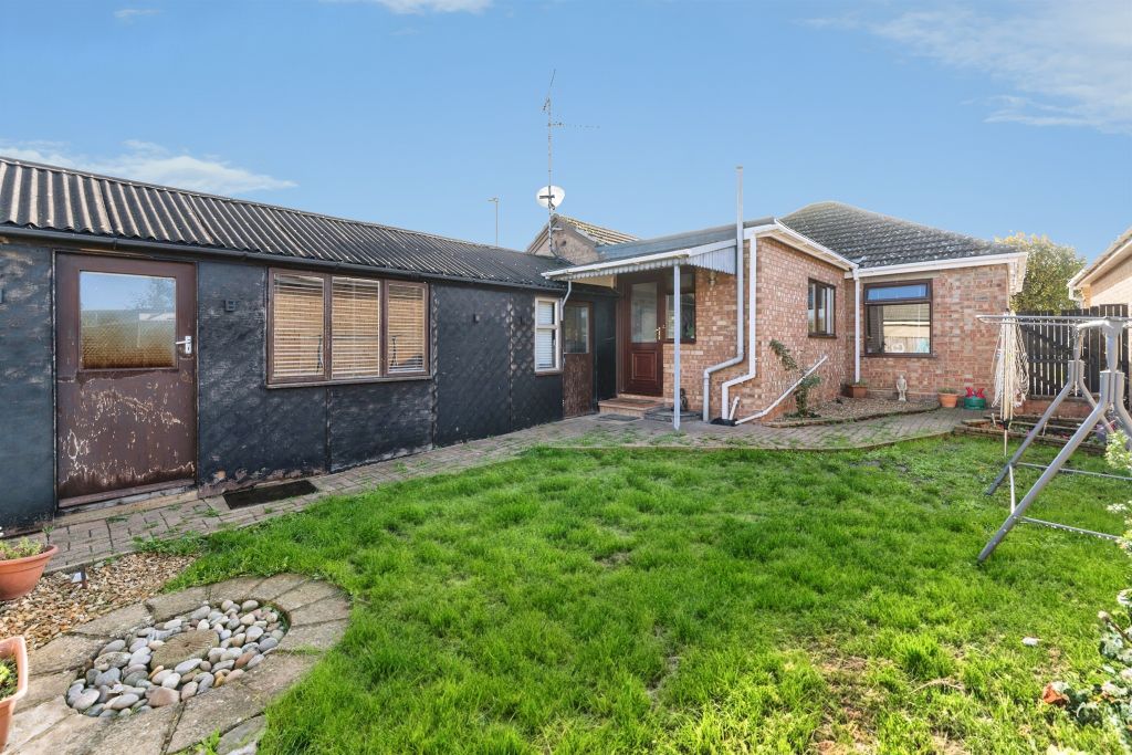Property photo 3 of 14