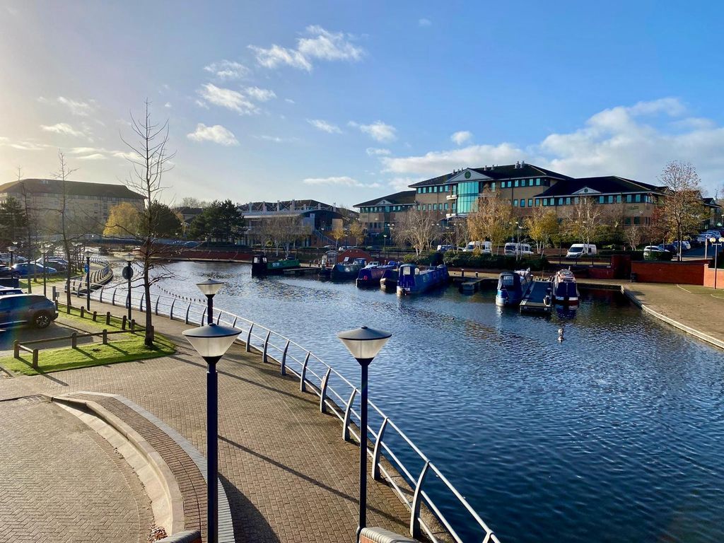 Property photo 3 of 14