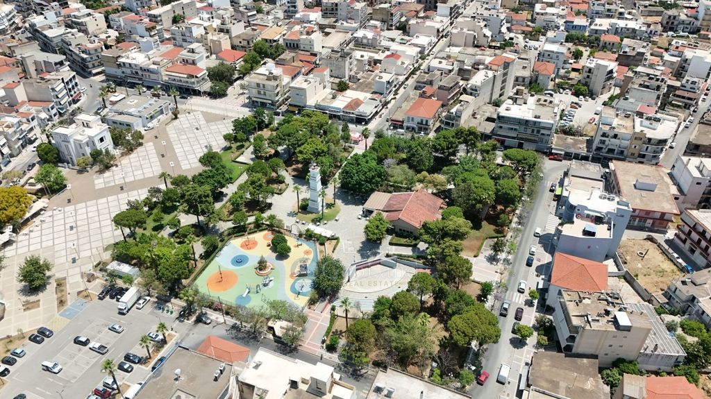 Property photo 3 of 22