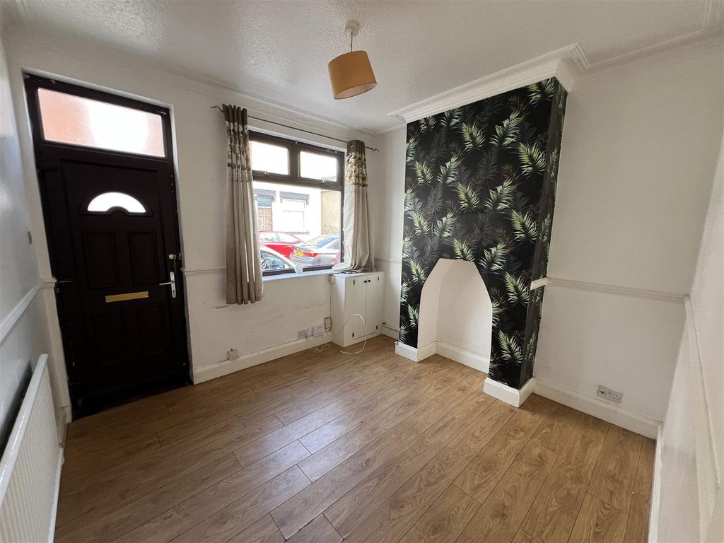 Property photo 2 of 11 Img_3859.Jpg