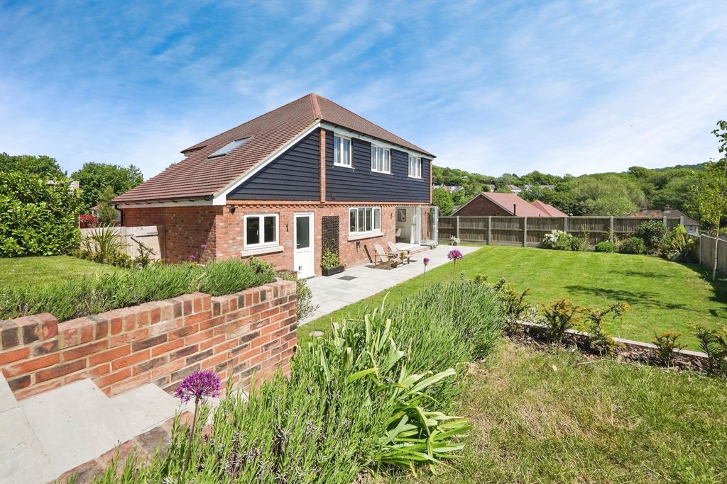 Property photo 1 of 30 Rear Garden