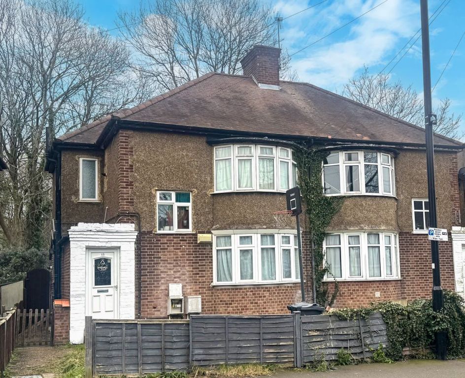 Property photo 1 of 9