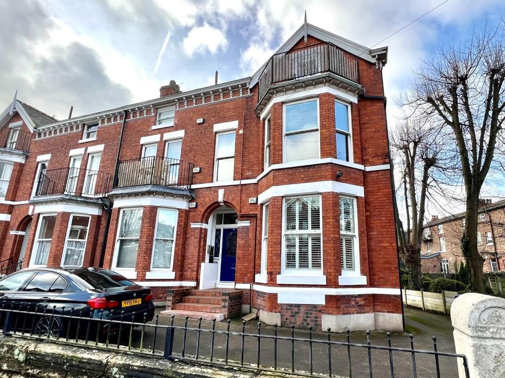 Property photo 1 of 28