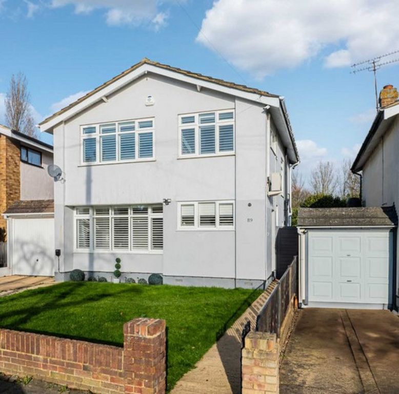Property photo 1 of 31