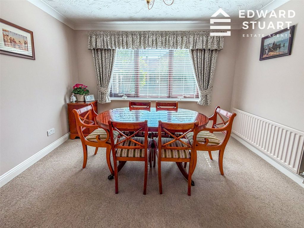 Property photo 3 of 16 Picture No. 06