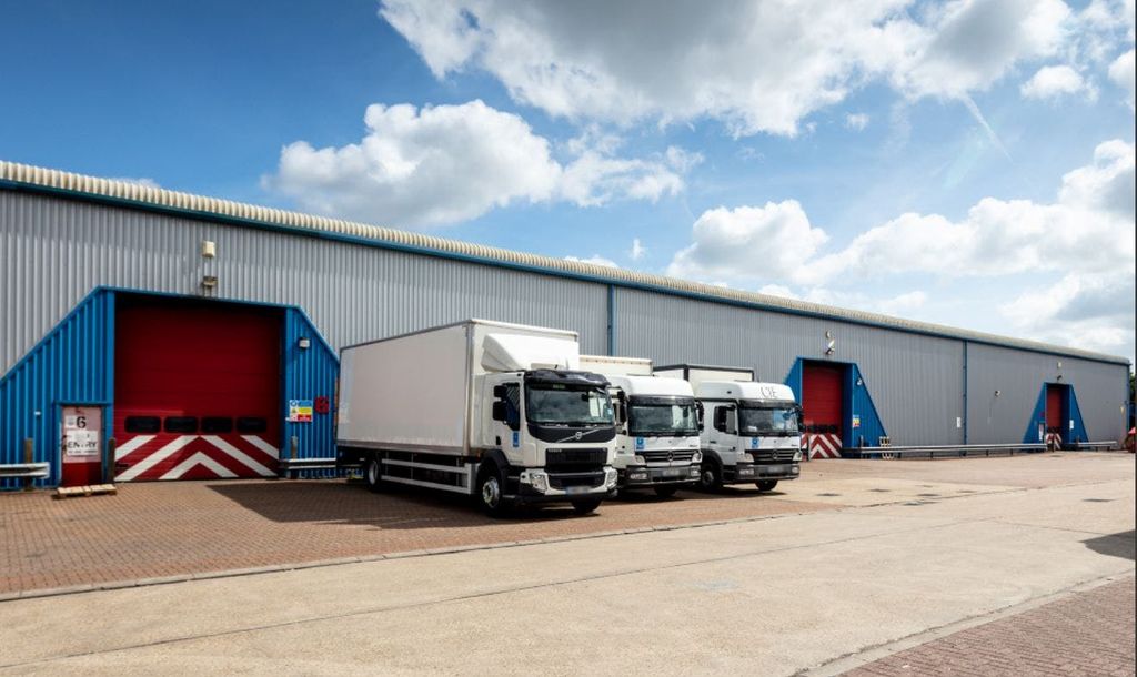 Property photo 2 of 4 Grays  Coward Industrial Estate 6 7 8.Jpg