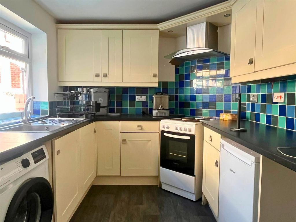 Property photo 1 of 11 Untitled Design (5).Png