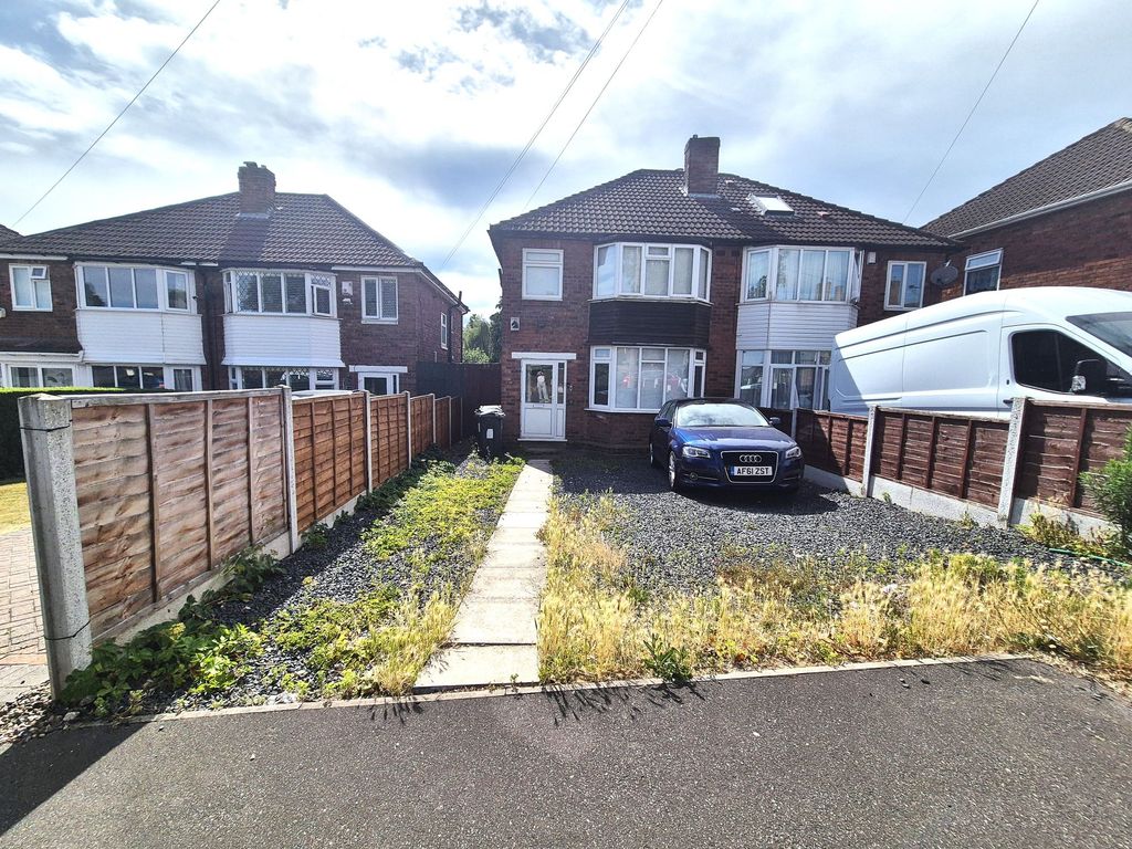 Property photo 1 of 9