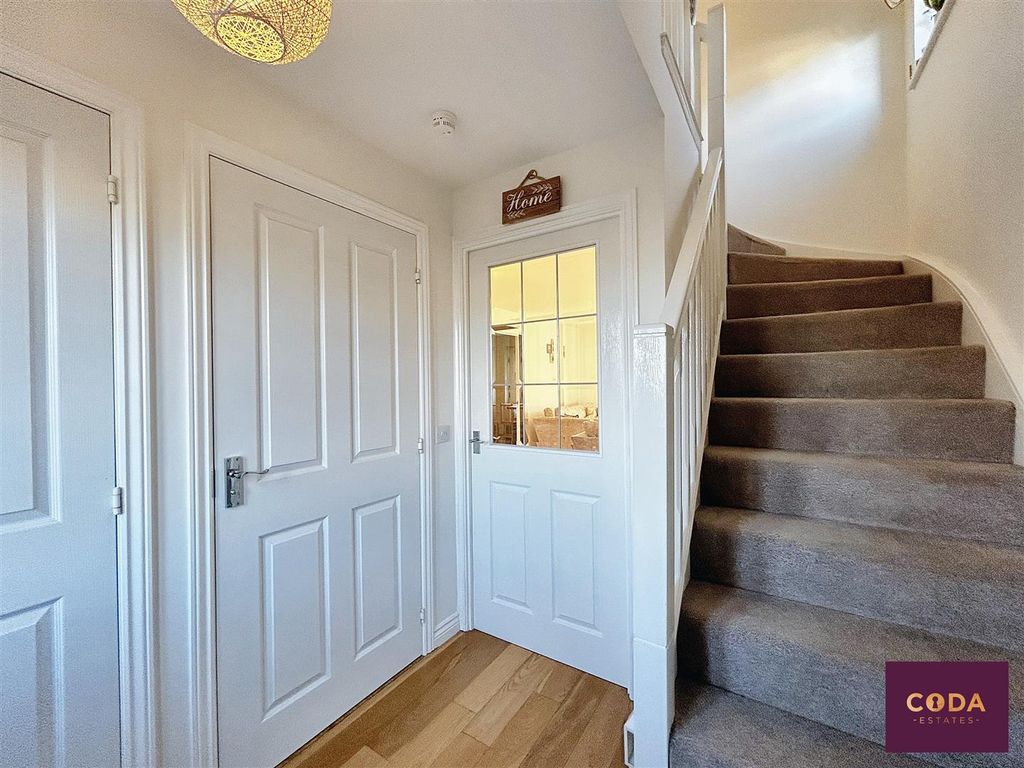 Property photo 2 of 21 Img_2302.Jpg