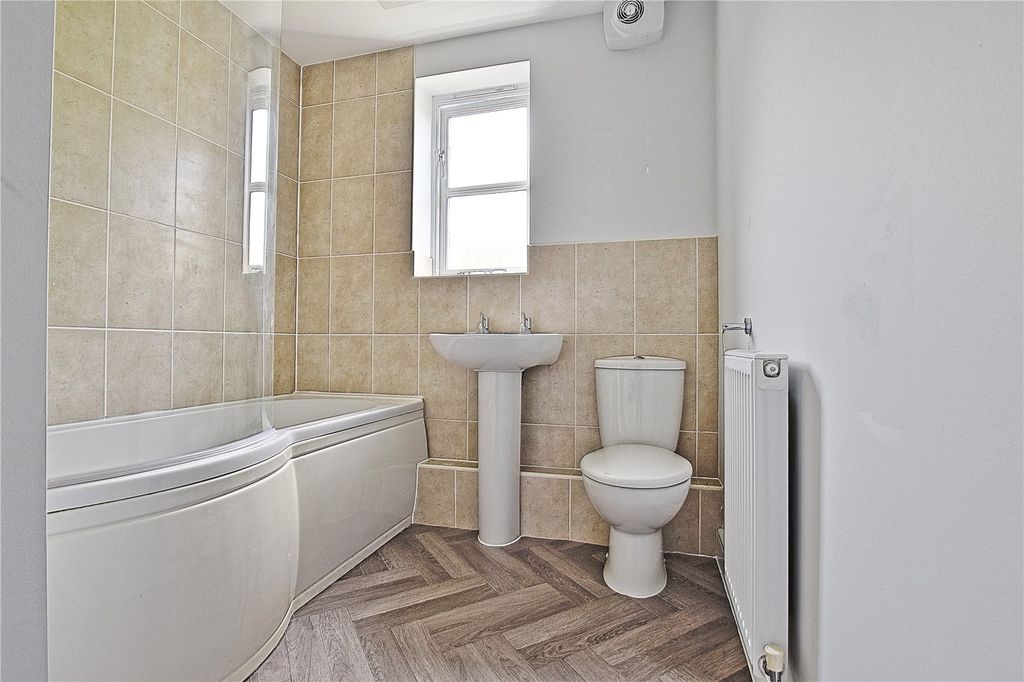 Property photo 3 of 10 Picture No. 03