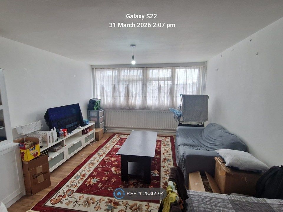 Property photo 2 of 11 Living Room 1