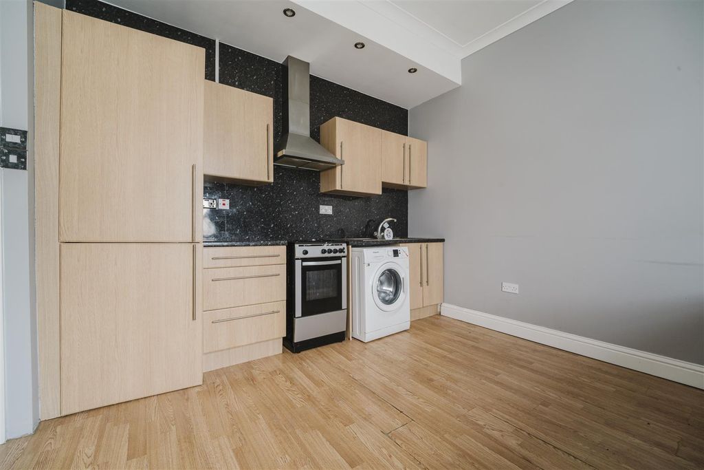 Property photo 3 of 10 Jcphotographystudio.Com-11.Jpg