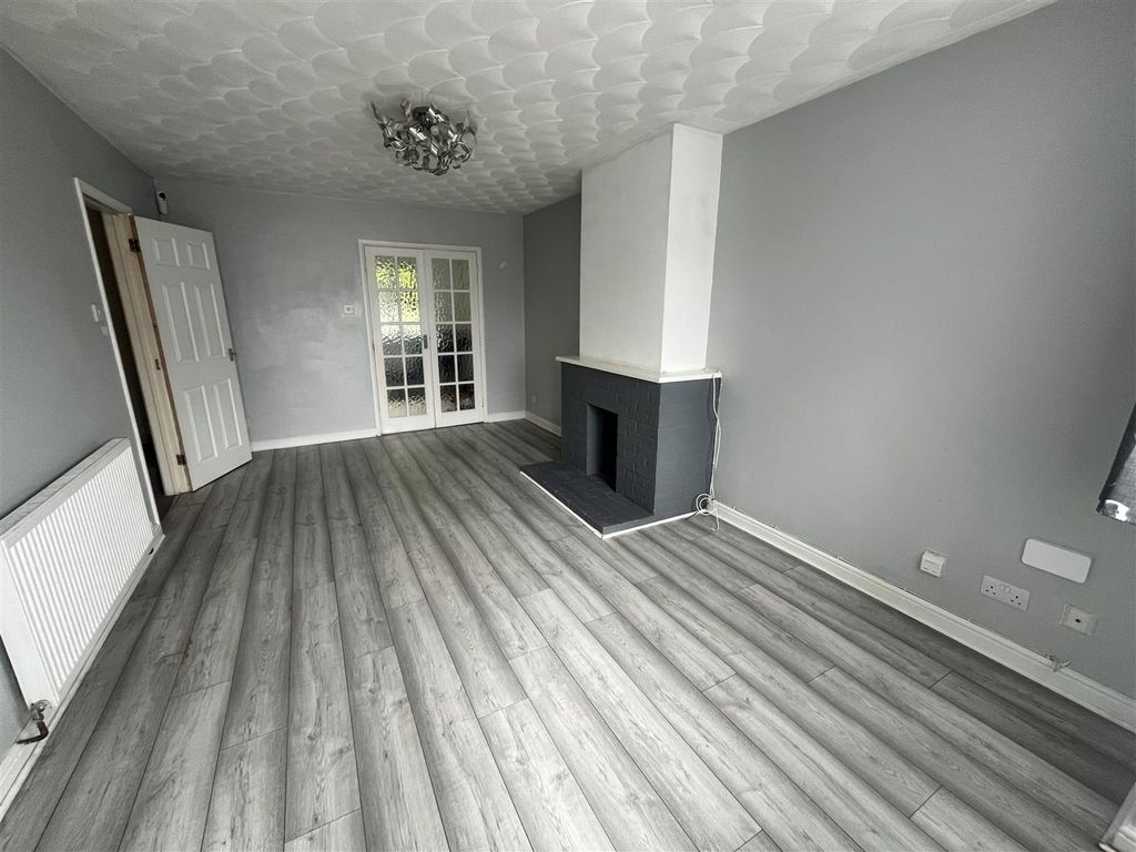 Property photo 2 of 14 Img_6035.Jpg