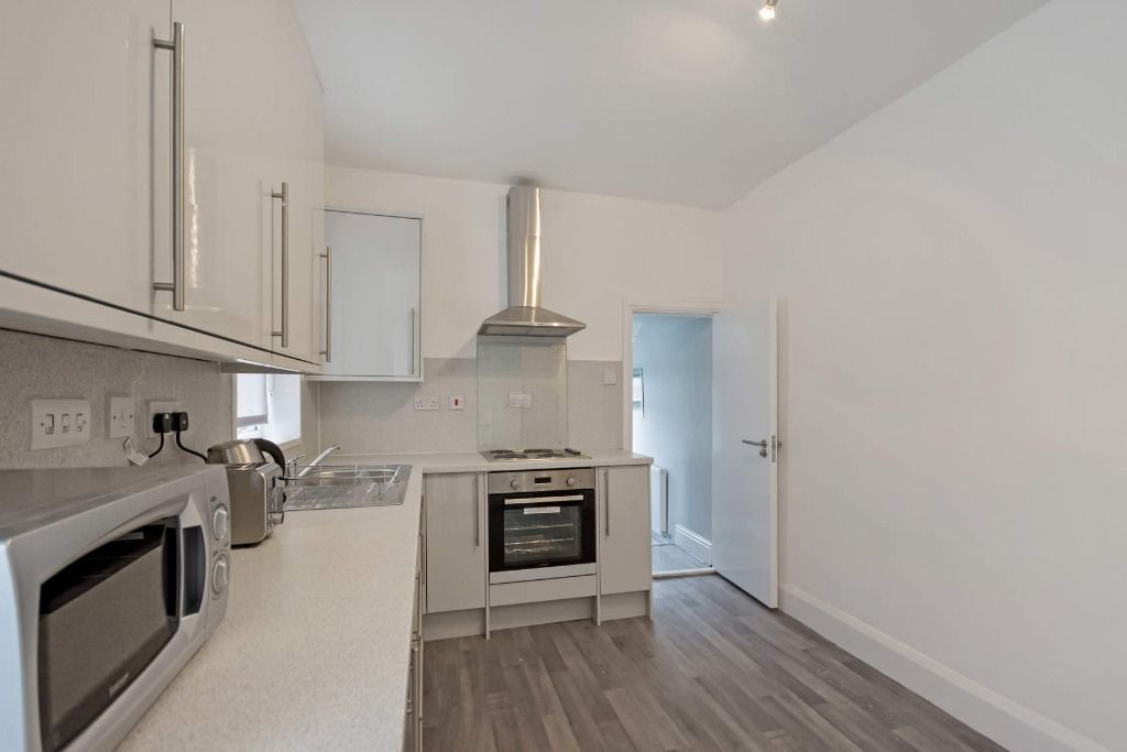 Property photo 3 of 11 3_09.Jpg