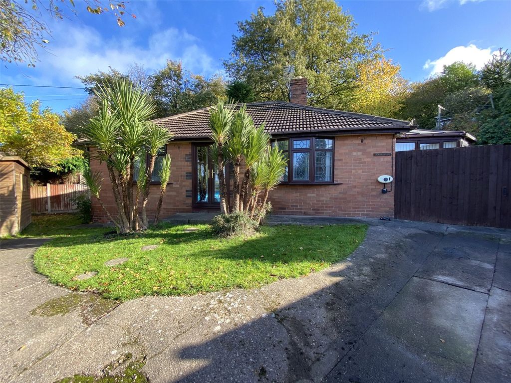 Property photo 1 of 27 Picture No. 12