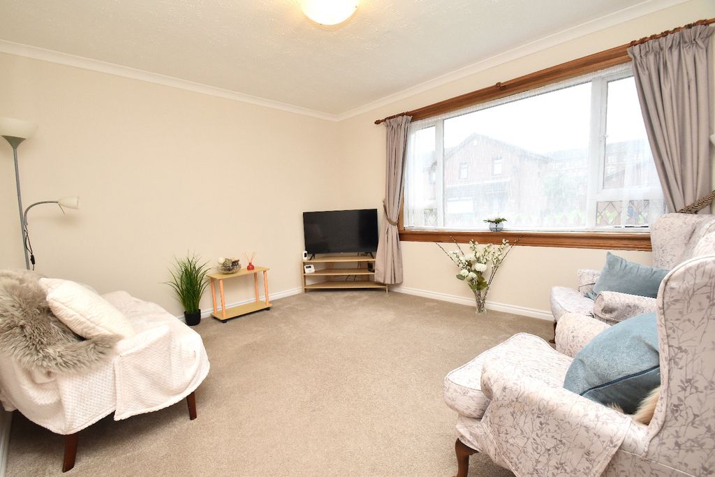 Property photo 2 of 20 5394444