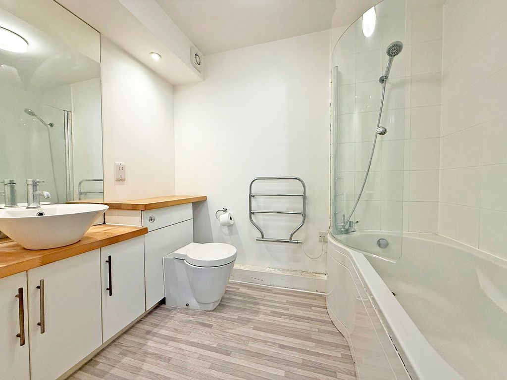 Additional image 11 of 2 bed flat for salePenryn, Falmouth, Cornwall TR10