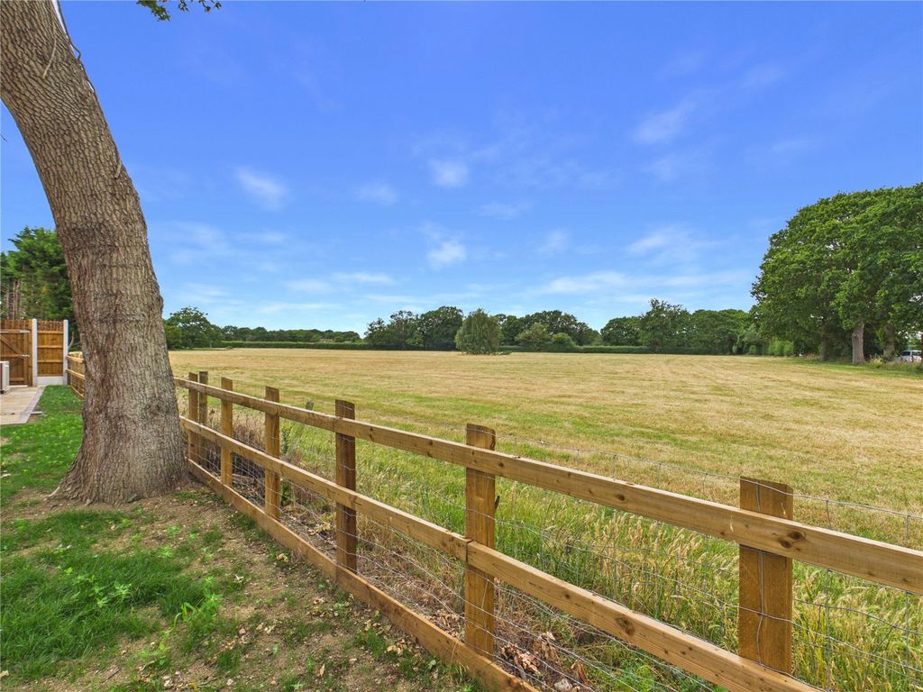 Property photo 1 of 14 Picture No. 26