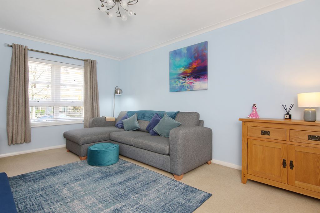 Property photo 2 of 14 Property Image 2