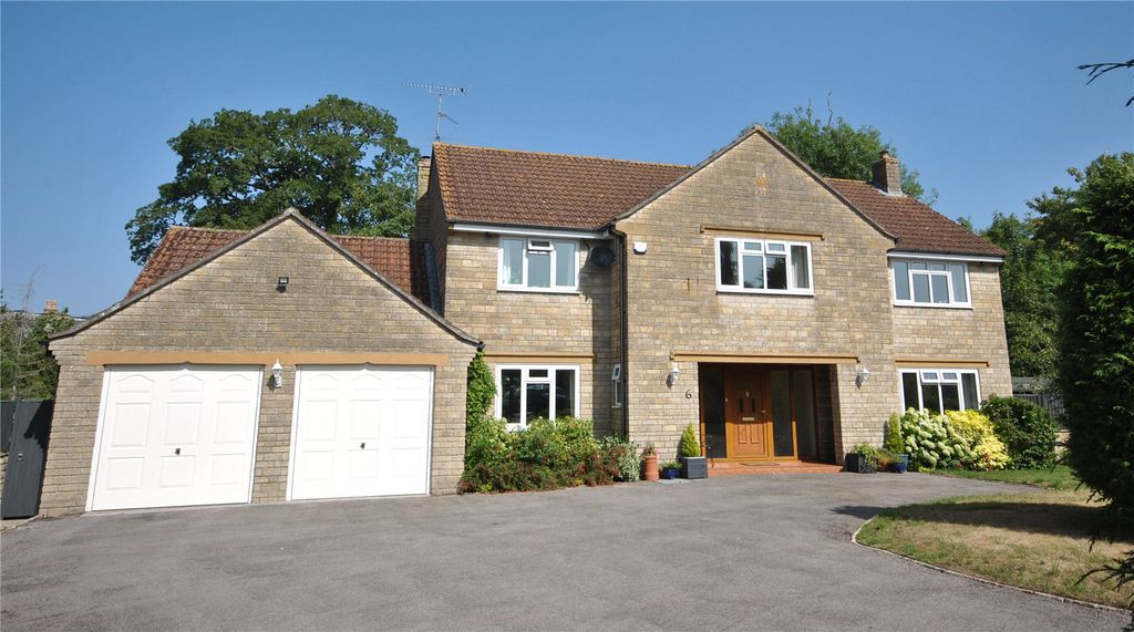 Property photo 2 of 23 Picture No. 41