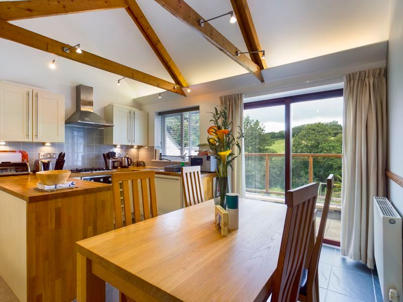 Property photo 3 of 20 Kitchen/Diner Area