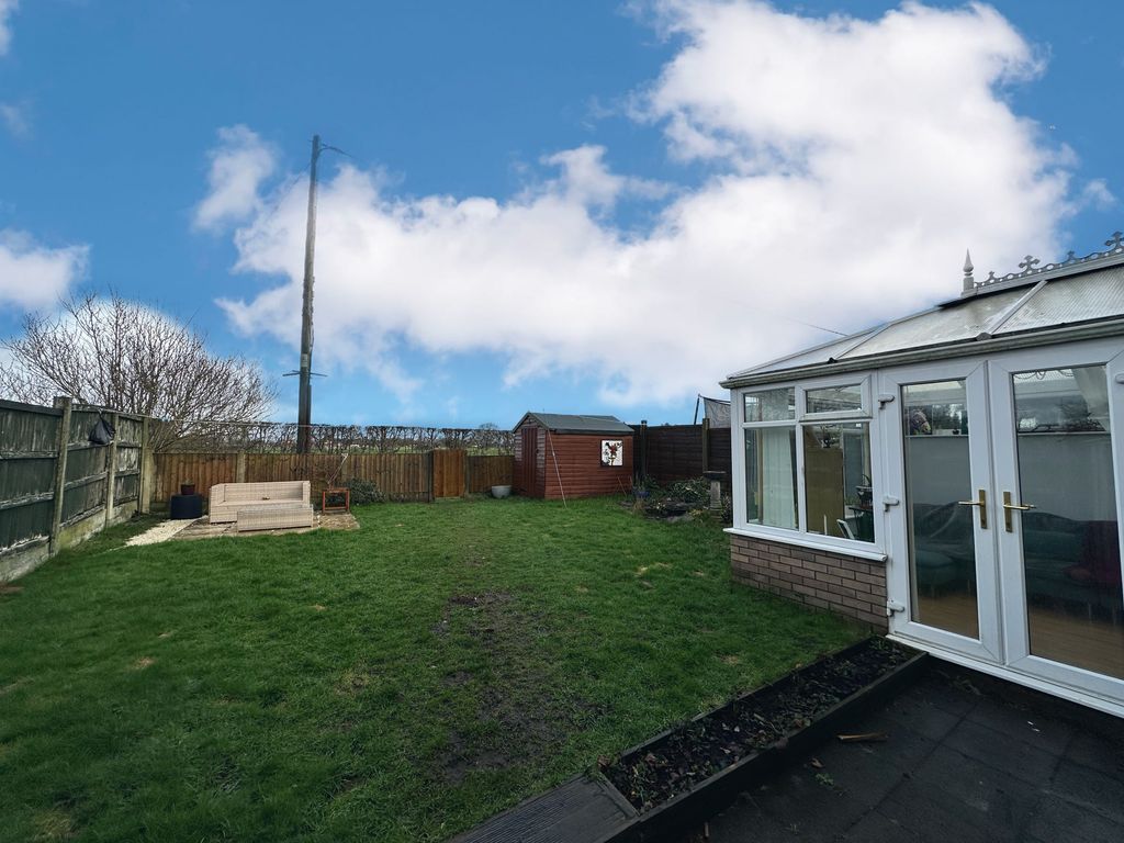 Property photo 3 of 27 3. Garden