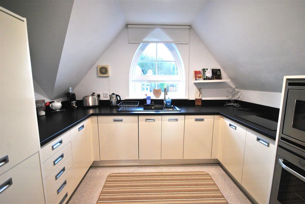 Property photo 3 of 12 Dsc_0404 - Copy (6).Jpg