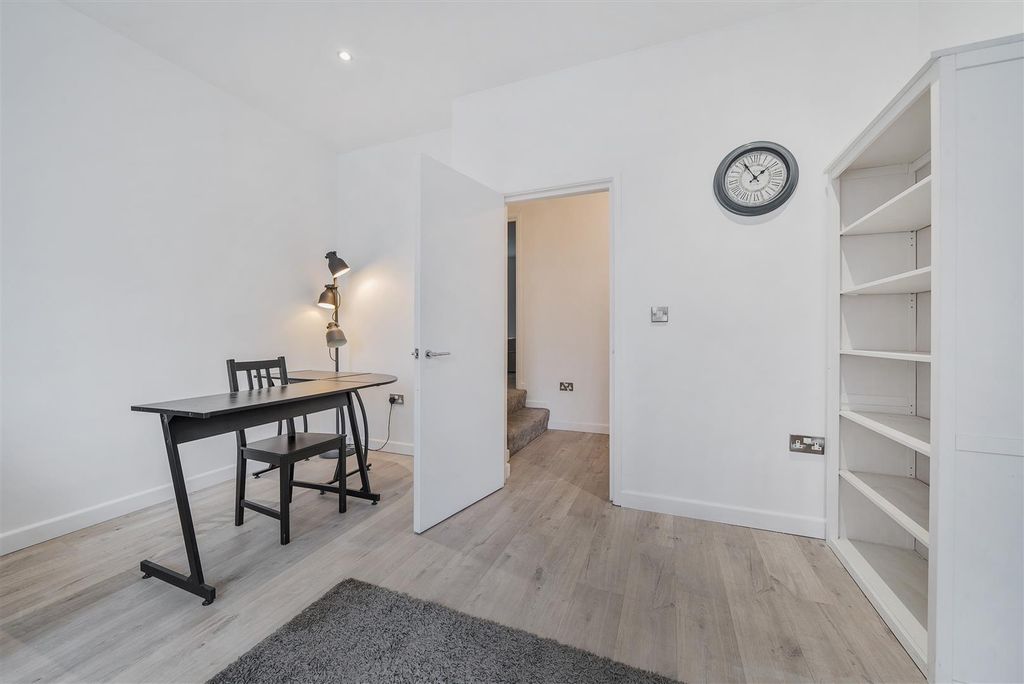 Property photo 3 of 17 Reception Room