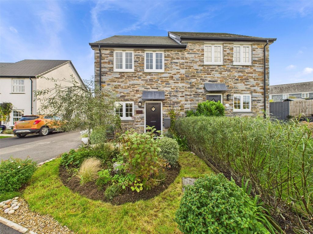 Property photo 1 of 21 Picture No. 01