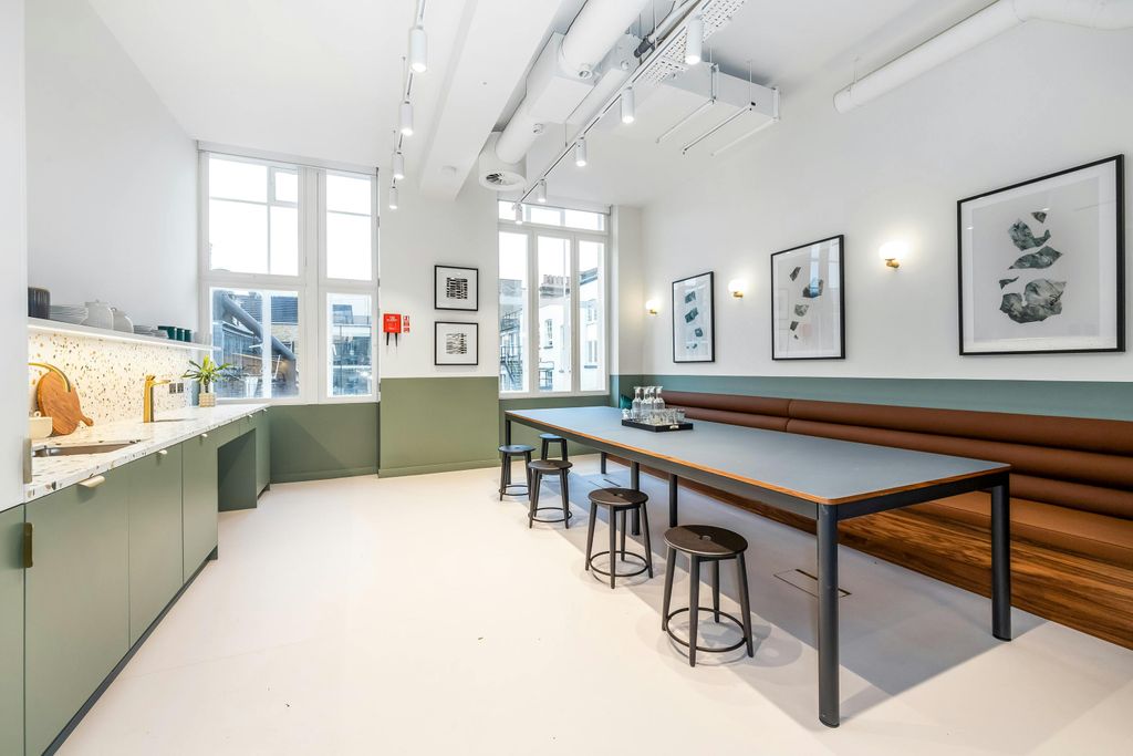 Property photo 3 of 16 Img_0972.Jpg