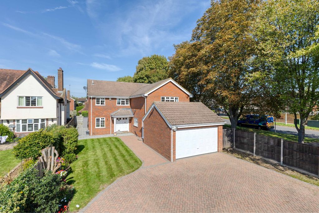Property photo 1 of 27 Picture No. 25